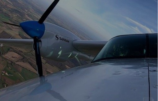 VoltAero étend l’envergure de l’aviation électrique : les essais en vol de l’aéronef Cassio ont démarré avec les moteurs électriques ENGINeUS™ de Safran